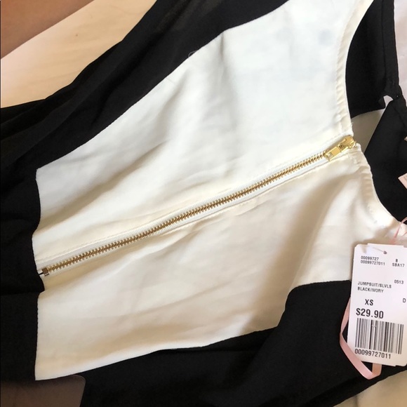 Black and white jumpsuit - Picture 6 of 6